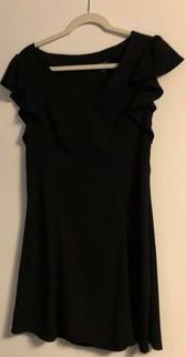 Ladies Little Black Dress Size 8 in Women's - Dresses & Skirts in Mississauga / Peel Region