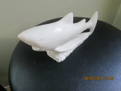 soapstone great white shark, View more