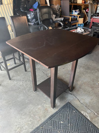  Folding table and chairs 