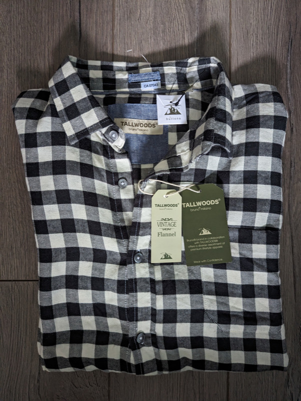 Tallwoods Bruno Milano Flannel Shirt (Large) in Men's in City of Toronto