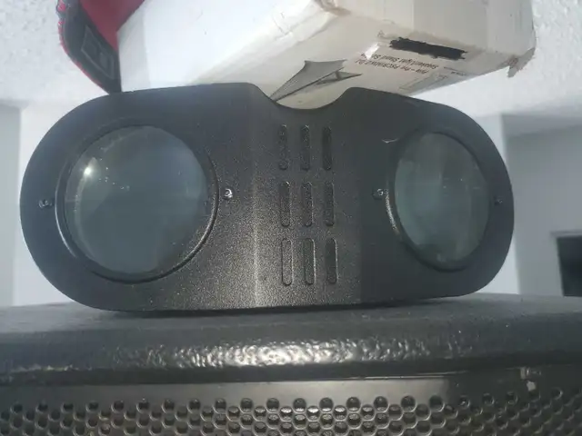 Chauvet J-Five DJ Light in Performance & DJ Equipment in Edmonton - Image 3