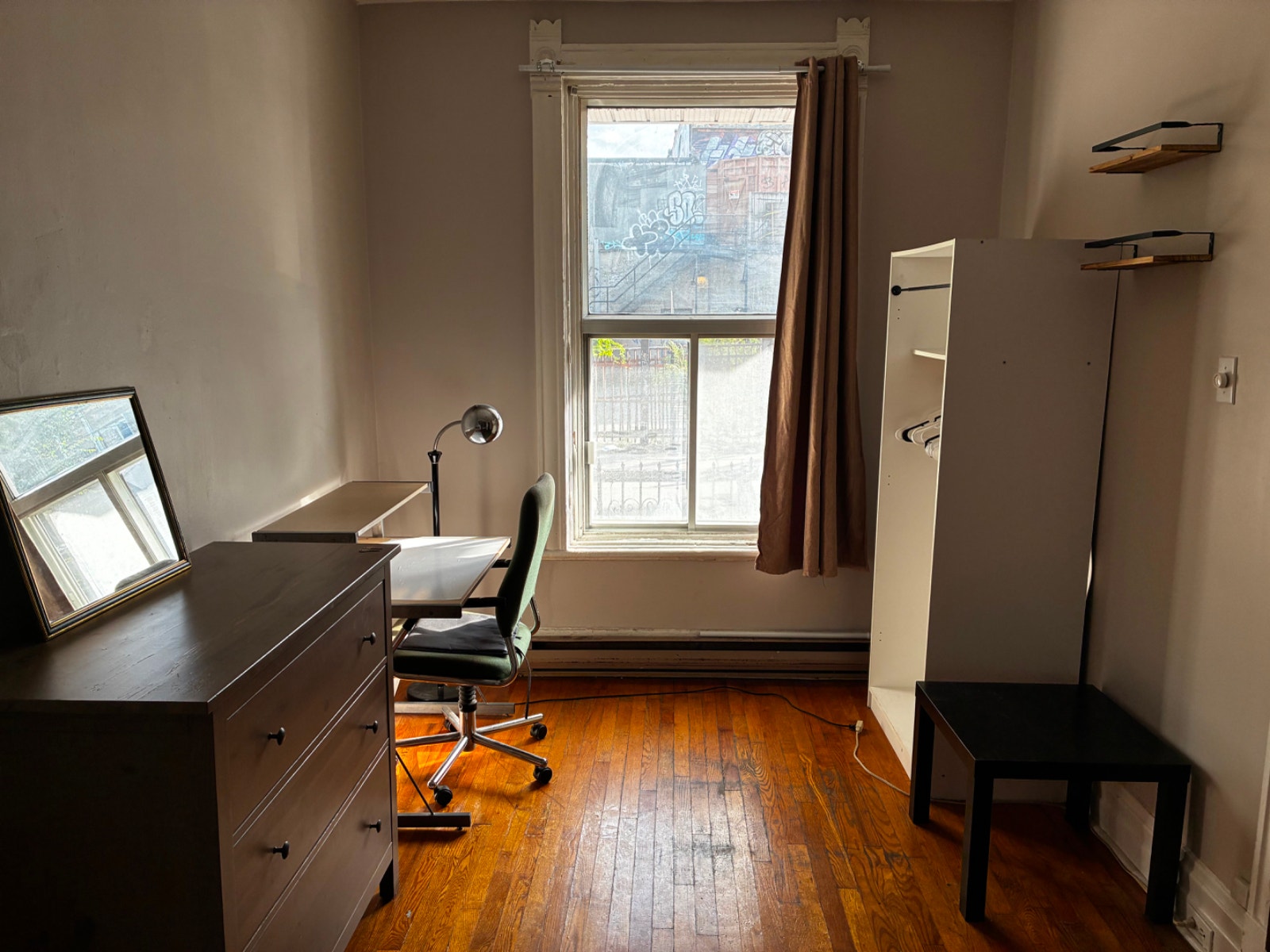 Big Furnished Room in elite Plateau location | All-in Sept 1st — photo 2