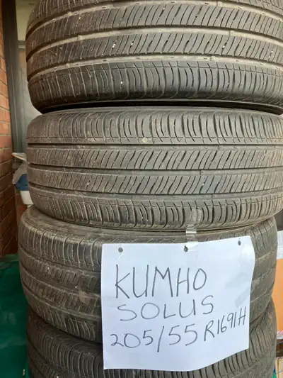 Used Hyundai Elantra tires no rims. DOT2617