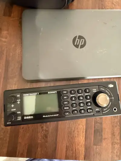 Uniden 996p2 Scanner , View more