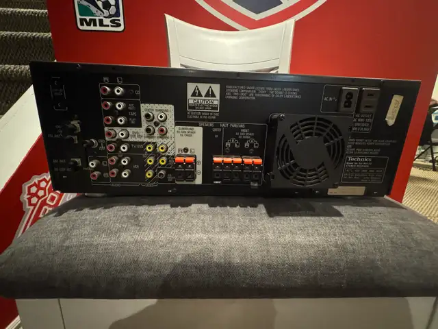 Technics SA-AX720 AV Control Stereo Receiver in Stereo Systems & Home Theatre in Markham / York Region - Image 5