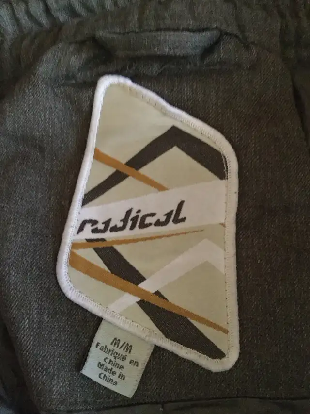 pantalon de ski  ou de neige pour homme gr: médium,( radical) in Men's in Longueuil / South Shore - Image 7