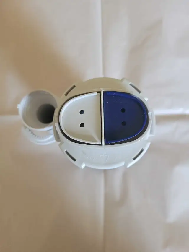 Voreal dual flush valve for toilet tank in Plumbing, Sinks, Toilets & Showers in City of Montréal - Image 3