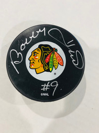 Bobby Hull Autographed Chicago Blackhawks Puck