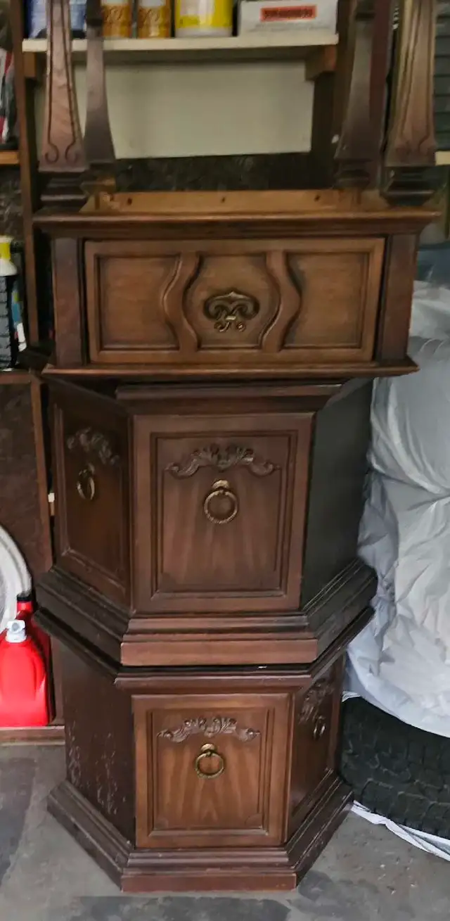 free wall unit with fireplace and end tables in Free Stuff in Muskoka - Image 3