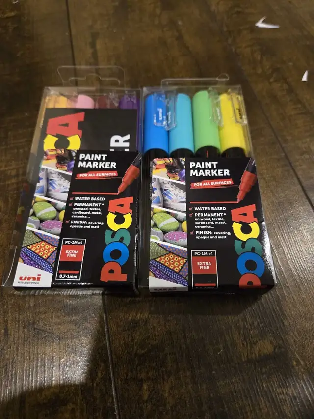 school Supplies  in Garage Sales in Laval / North Shore - Image 11