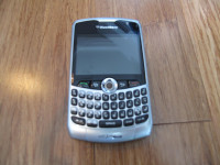 BlackBerry 8330 pour pièces.