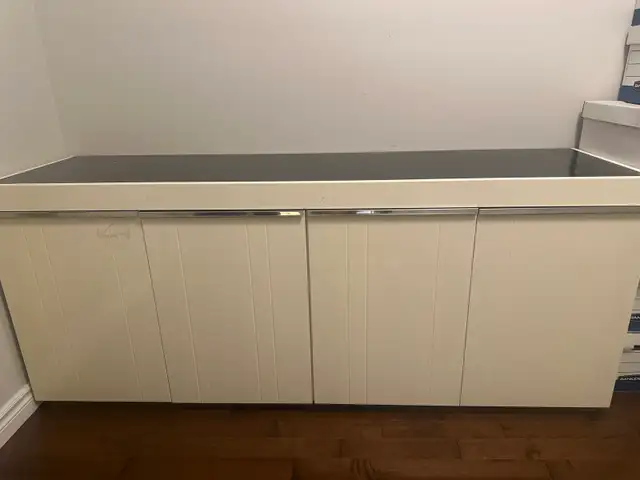 Sideboard Cabinet in Dressers & Wardrobes in City of Toronto - Image 2