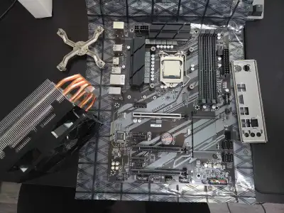 Intel i5-9600K + Gigabyte Z390 UD + TPM 2.0 + Cooler, View more
