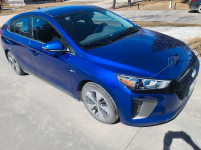 2019 Hyundai Ioniq PHEV preferred 