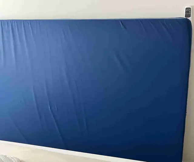 matelas double bleu eco in Beds & Mattresses in Longueuil / South Shore - Image 2