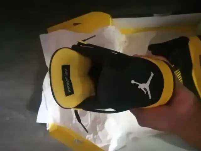 Retro Jordan 4s in Men's Shoes in City of Toronto - Image 4