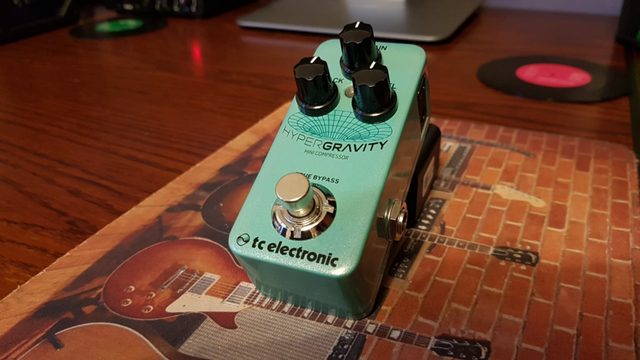 TC Electronic HyperGravity Mini Compressor | Amps & Pedals | West ...