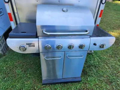 MASTER Chef 4-Burner Convertible Propane Gas BBQ Searing Station, View more