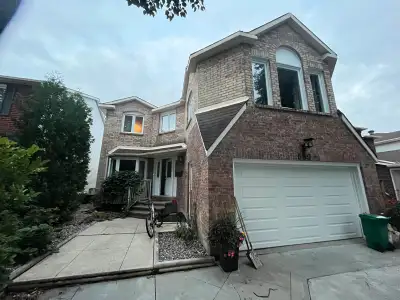 WOMEN ONLY - Welcome to this beautifull home - Large room for rent in large house in a quiet neighbo...