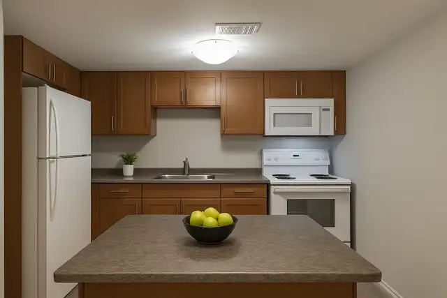 5 Room  Student Rental63417638310017123