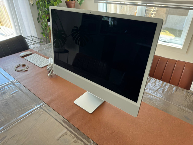 iMac 24 pouces dans Ordinateurs de bureau  à Trois-Rivières - Image 2