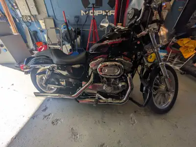 2004 Harley Davidson 883 Sportster 2,523 KM yes only 2,523km Bike has a new battery Bike has been lo...