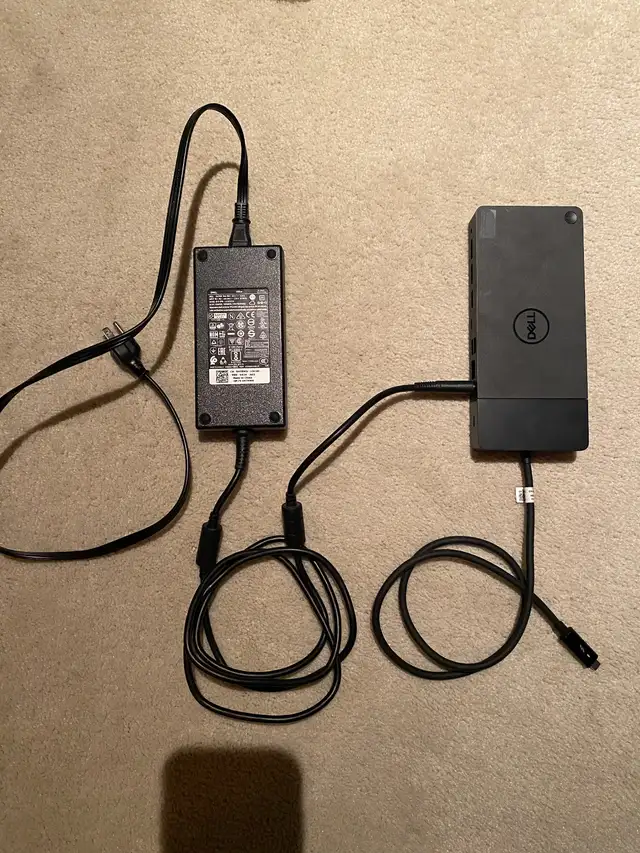 DELL WD19TB Thunderbolt Docking with 180W AC Power Adaptor in Laptop Accessories in Ottawa - Image 5