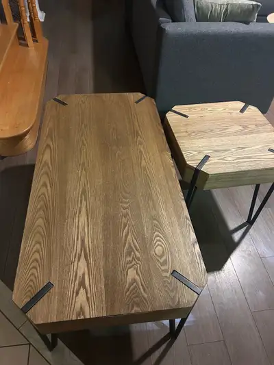 Structube set, coffee table with side table. Few nicks and grooves over the years. Coffee table is 2...