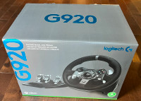 G920 Racing Wheel and Pedals Logitech Brand new Free shipping