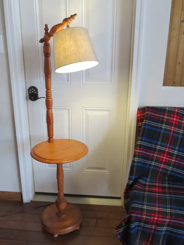 Vintage Floor Lamp Side Table - Solid Wood in Other Tables in Oshawa / Durham Region - Image 2