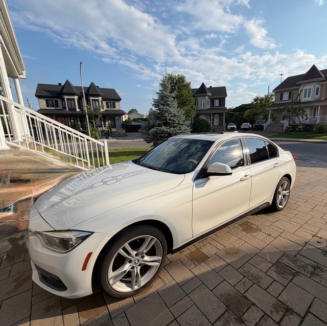 BMW 320i xdrive sedan — photo 3