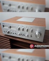 Yamaha C-1010 Natural Sound Stereo Amplifier