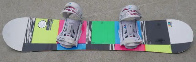 RIDE Snowboard and Firefly Boots - NW Hawkwood in Snowboard in Calgary - Image 3
