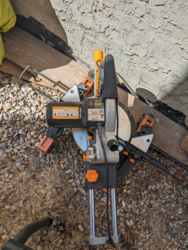 Evolution compound sliding mitre saw Power Tools Calgary Kijiji
