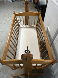 Wood rocking cradle