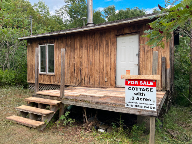 REDUCED 10K  Cottage For Sale with .3 Acres at Garrison Lake in Houses for Sale in Ottawa