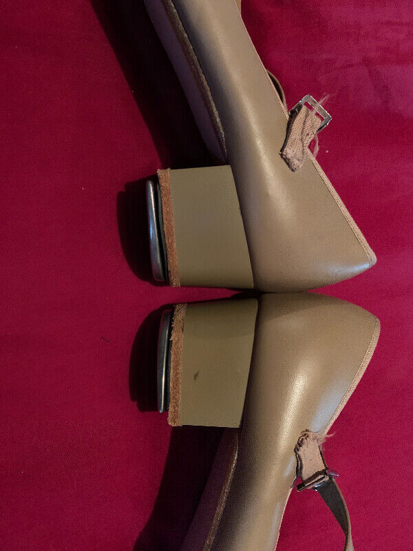 Angelo Luzio Tan Leather Tap Shoes - size 6.5 in Other in Calgary - Image 4