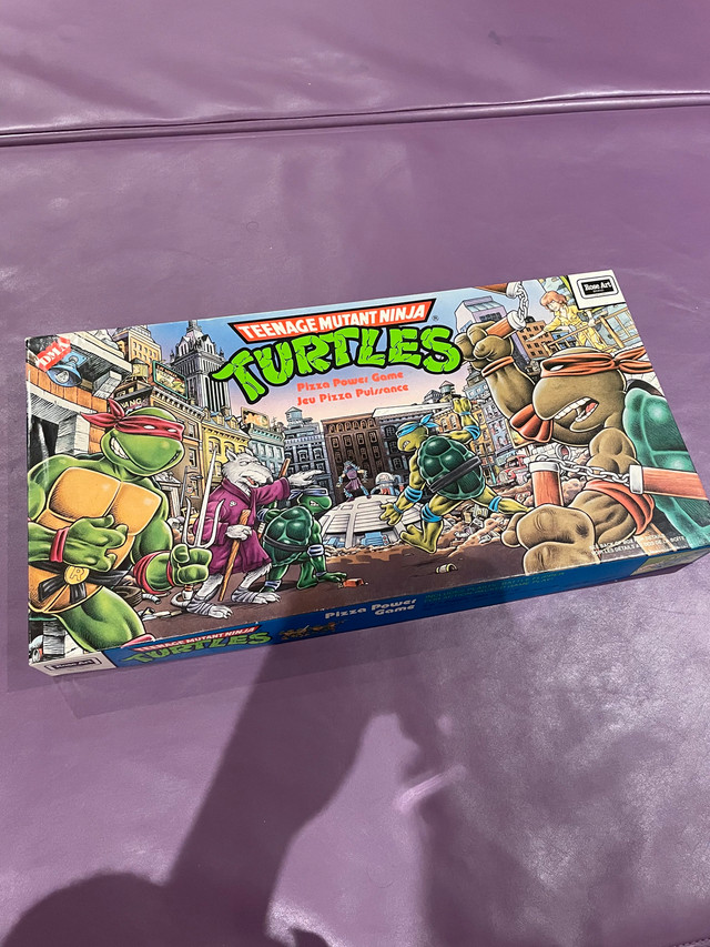 Teenage Mutant Ninja Turtles Pizza Power Game $40 OBO in Toys & Games in Markham / York Region - Image 2