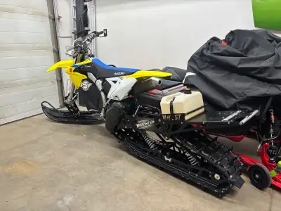 2018 Suzuki rmx450r with timber sled kit Low km on the bike 650k only road as a snow bike twice low...