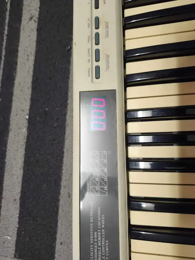 Kawai MIDI Keyboard MPK88 in Pianos & Keyboards in City of Toronto - Image 5