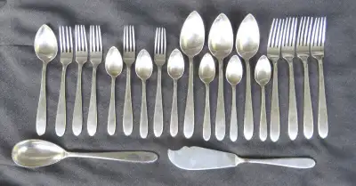 For sale 21 pc beautiful old/vintage 800 silver flatware (1920's/1930's, Krakow, Poland). Include: 4...