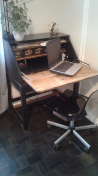 Bureaus, writing desk with drawer and chair, Set