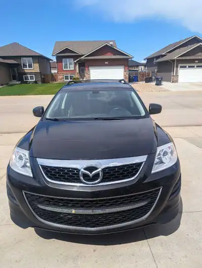 2010 Mazda CX-9 3.7 V6 AWD Loaded, Single owner Showroom maintained Mileage - 193000 VIN - JM3B3NA1A...