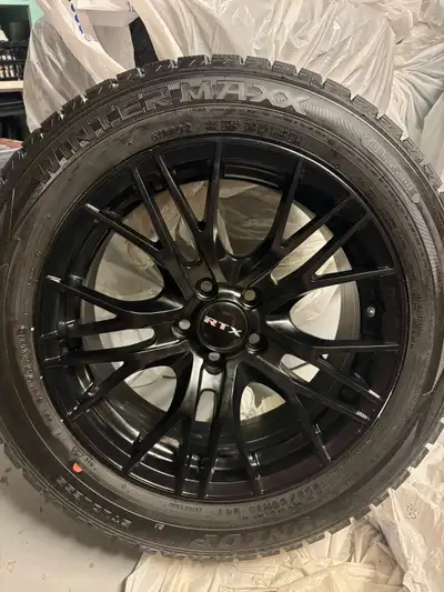 1 season used Wintermaxx tires Dunlop with 5x114.3 RTX