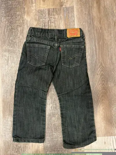 Levi’s jeans 3T, View more
