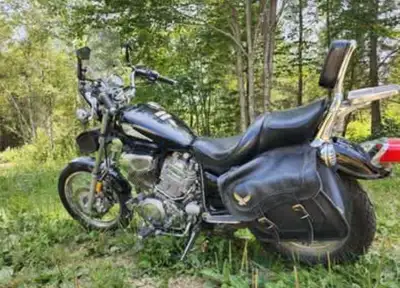 1999 Yamaha Virago 1100cc 90,000kms Mint condition, new tires & new battery, ready to run in this up...
