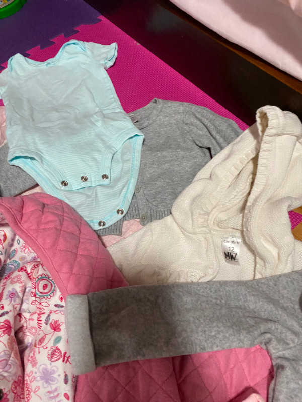 baby cloths girl 9 to 12 months 56 pieces dans Vêtements - 9 à 12 mois  à Laval/Rive Nord - Image 2