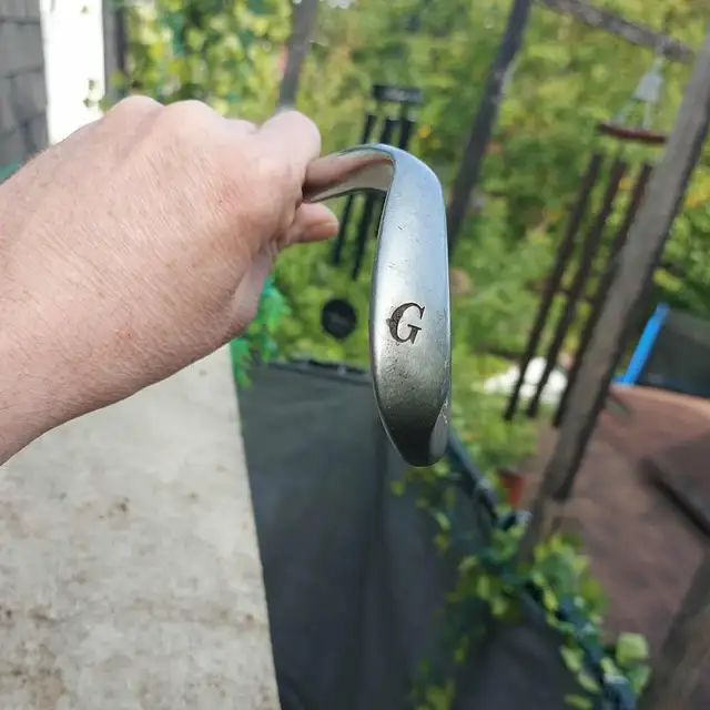 Tour X Stainless 52* Degree Gap Wedge (RH) - $25.00 in Golf in Belleville - Image 2
