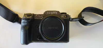 Fujifilm GFX 100 S 102MP Mid-Format camera - NEW!, View more