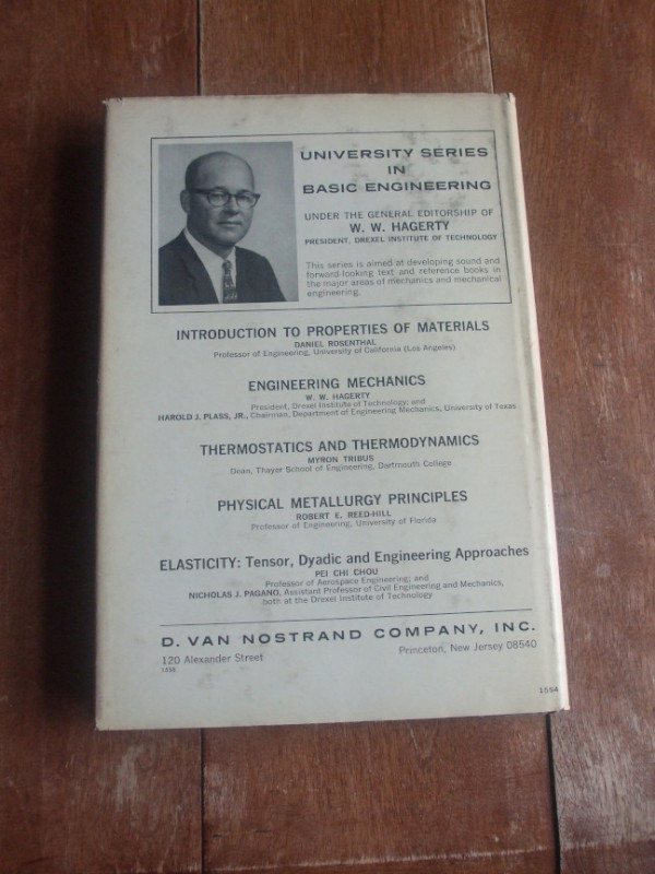 Genie Mecanique- Elasticity -Tensor, Dyadic and Engineering 1967 dans Manuels  à Ville de Québec - Image 3